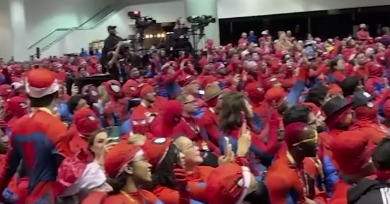 Hundreds of Spider-Man fans gather at New York Comic Con 2026 in an attempt to break the world record for the largest gathering of people dressed as Spider-Man.